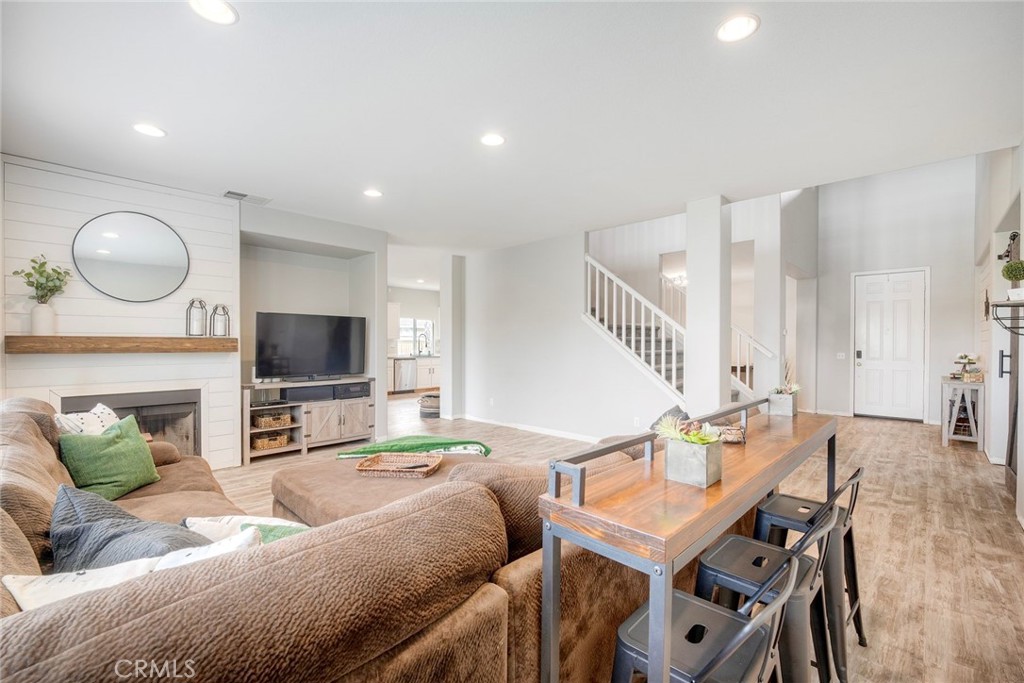 Residential for sale at 33192 Vermont Road, Temecula CA featuring 5 beds and 3 baths