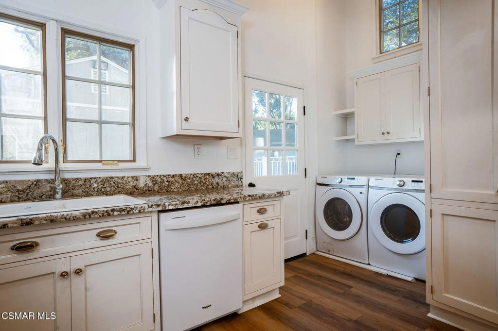 Residential Lease for rent at 1753 Hidden Valley Road Road, Westlake Village CA featuring 3 beds and 2 baths