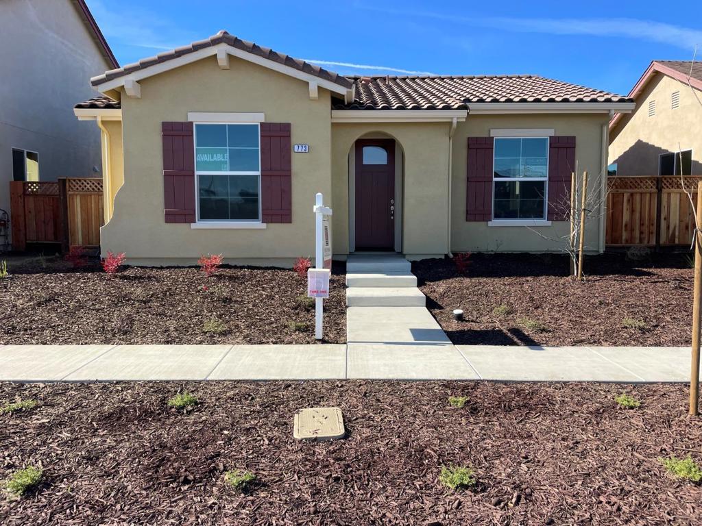 Residential for sale at 773 Aurora Way, King City CA featuring 4 beds and 2 baths