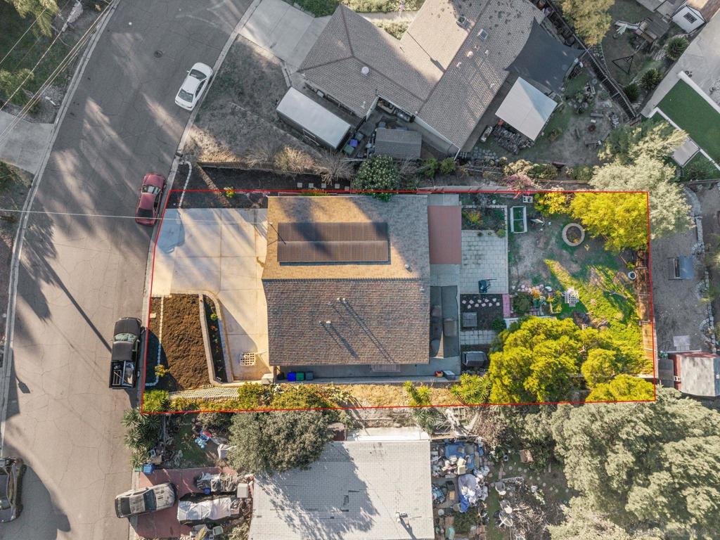 Residential for sale at 9144 Fanita Rancho Rd, Santee CA featuring 3 beds and 1 bath