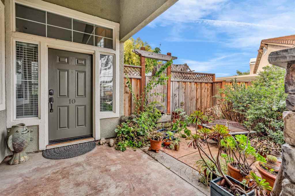 Residential for sale at 10 Kali Ct, Oakley CA featuring 5 beds and 3 baths