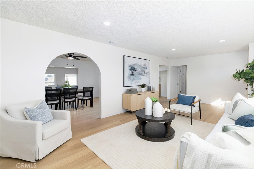 Residential for sale at 7238 Kingsley Ave, Hesperia CA featuring 3 beds and 2 baths