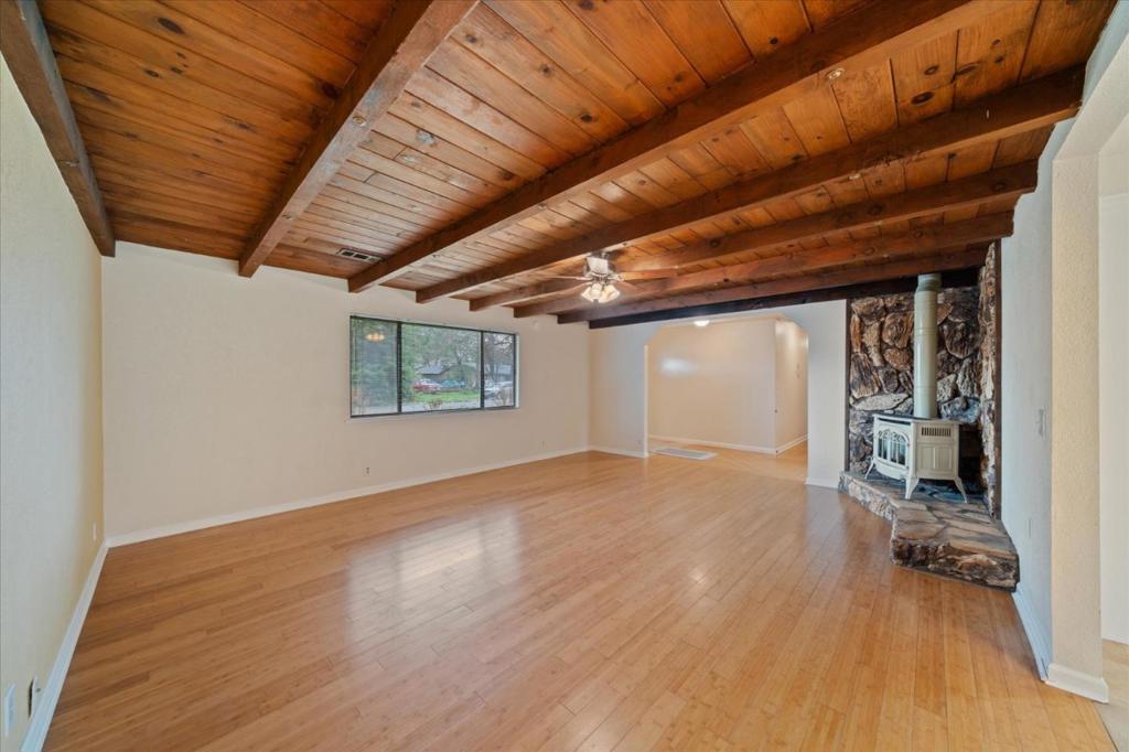 Residential for sale at 7235 Amigo Way, Redding CA featuring 3 beds and 2 baths