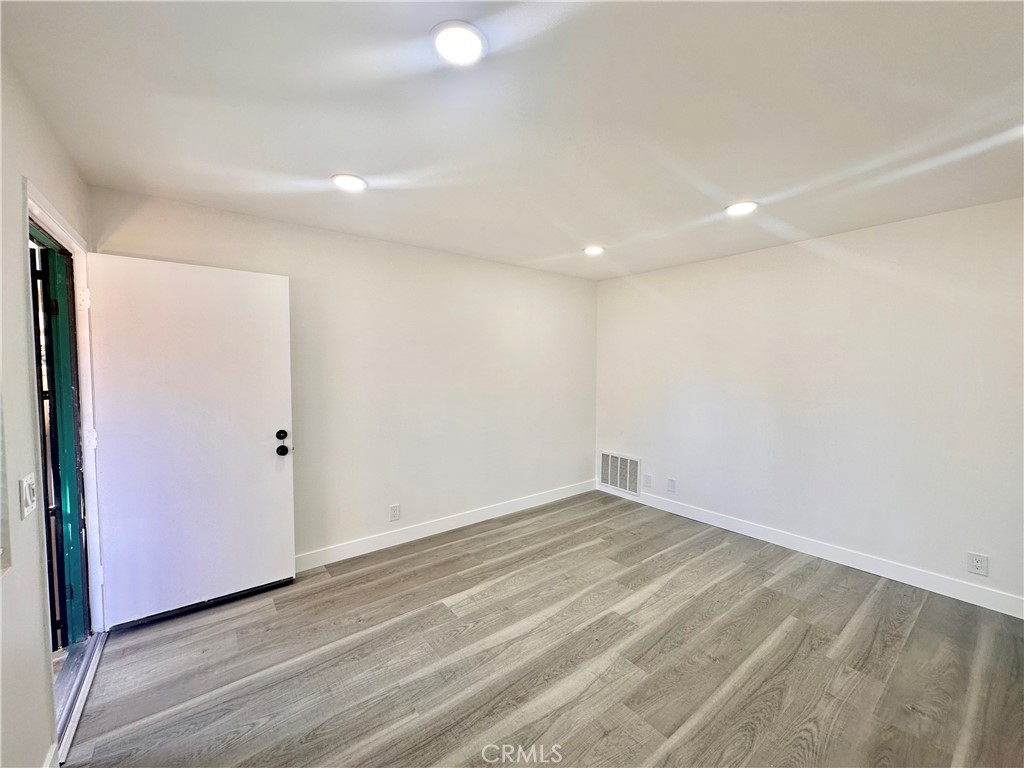 Residential for sale at 674 Bridgeport, Fullerton CA featuring 2 beds and 1 bath