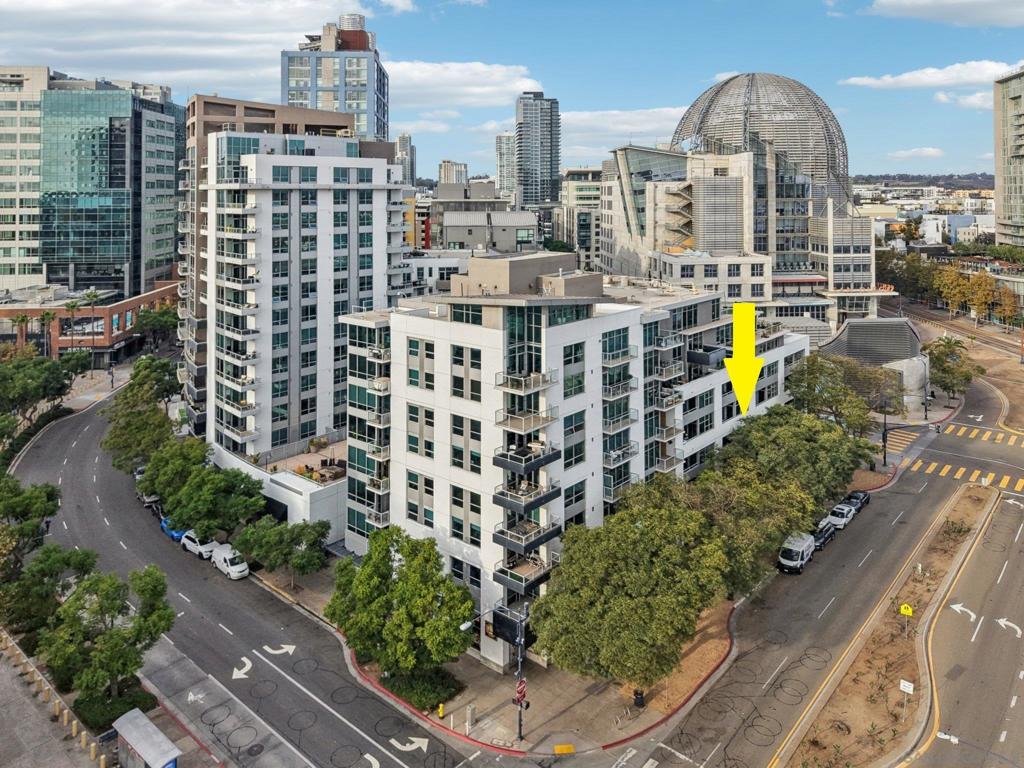 Residential for sale at 206 Park Blvd 307, San Diego CA featuring 1 bed and 1 bath