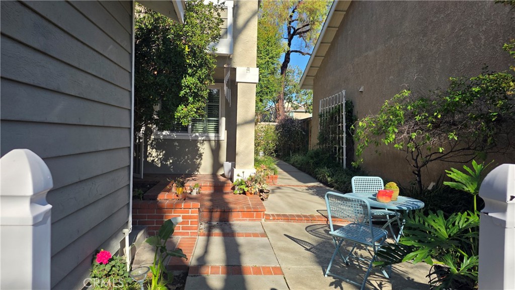 Residential Lease for rent at 4 Leesburg, Irvine CA featuring 3 beds and 3 baths