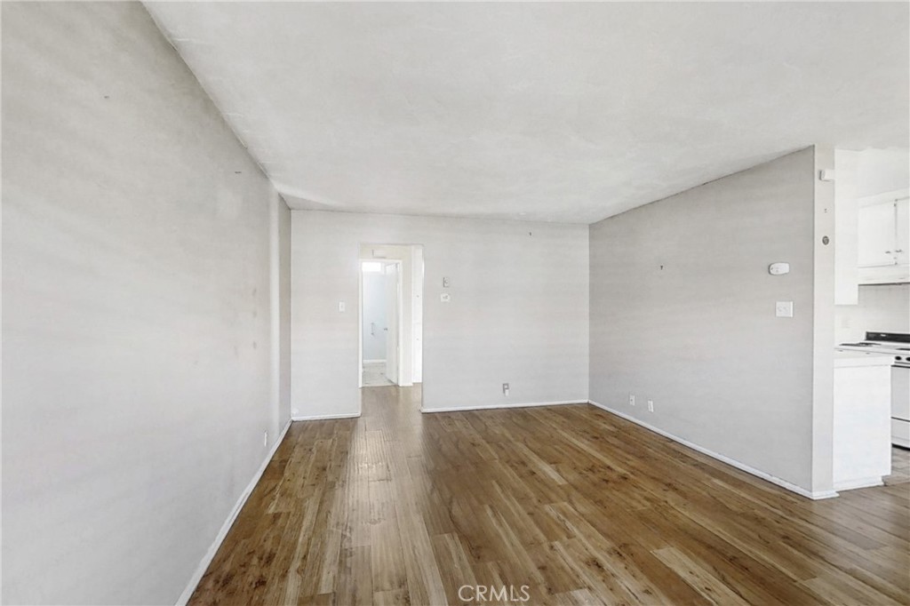 Residential for sale at 545 Chestnut Avenue 406, Long Beach CA featuring 1 bed and 1 bath