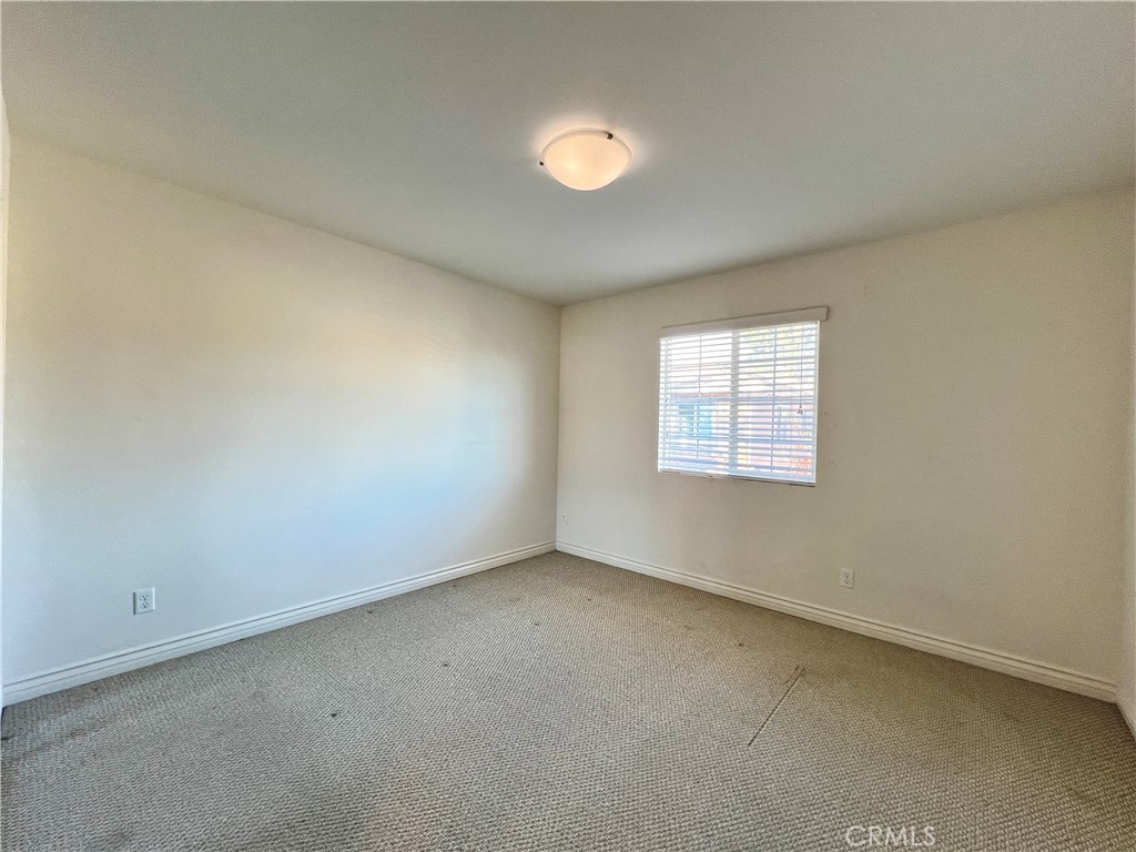 Residential Lease for rent at 1672 E Harvard G, Ontario CA featuring 3 beds and 3 baths