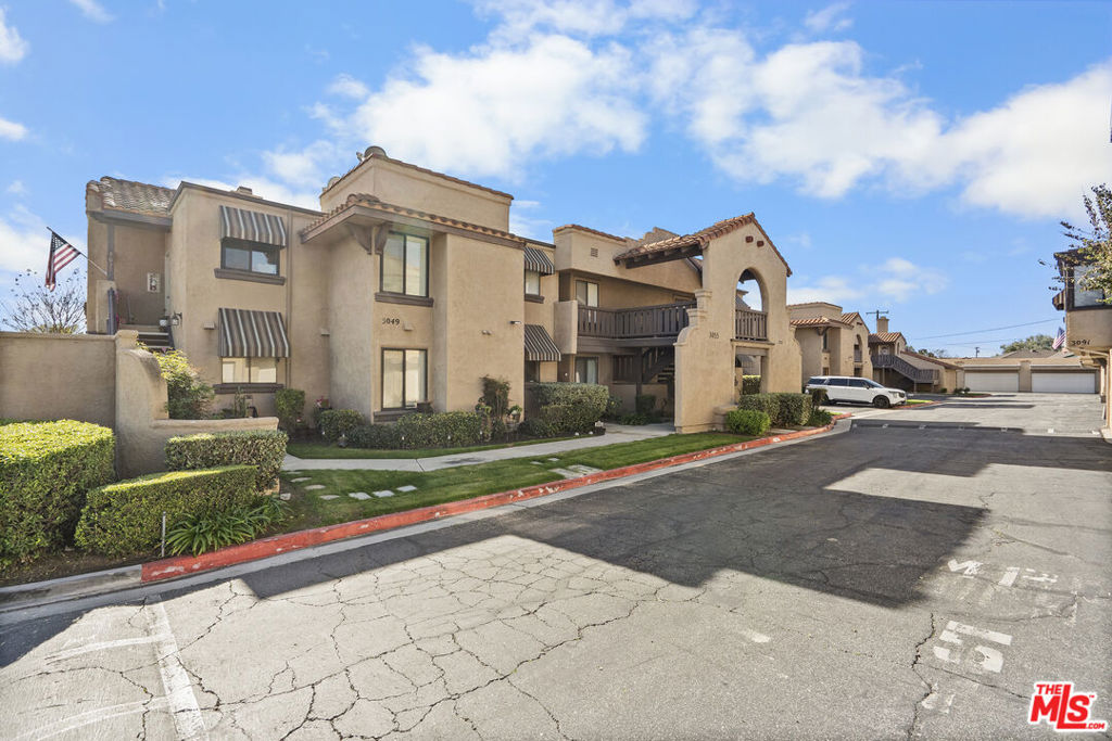 Residential Lease for rent at 3055 Brea Boulevard 4, Fullerton CA featuring 2 beds and 2 baths