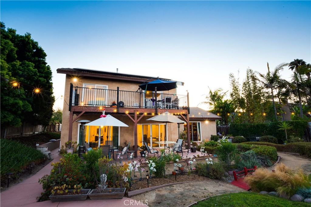 Residential for sale at 803 Hollyridge, Encinitas CA featuring 8 beds and 6 baths