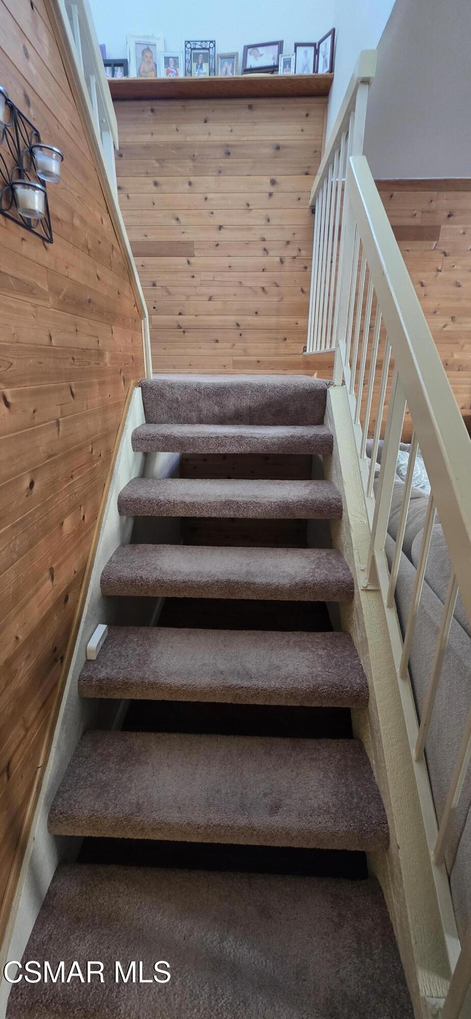 Residential Lease for rent at 1792 Avenida De Las Flores, Thousand Oaks CA featuring 3 beds and 3 baths