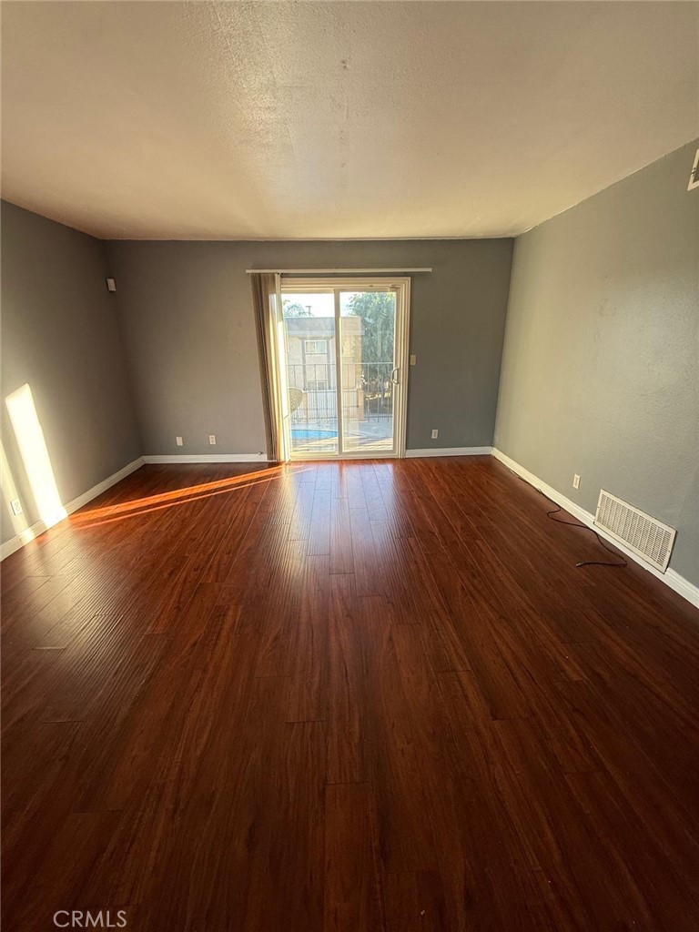 Residential Lease for rent at 12835 10th 44, Chino CA featuring 1 bed and 1 bath