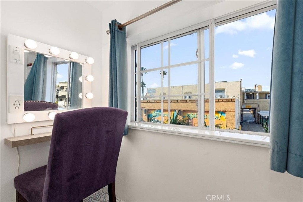 Residential Lease for rent at 2214 W Oceanfront B, Newport Beach CA featuring 3 beds and 3 baths