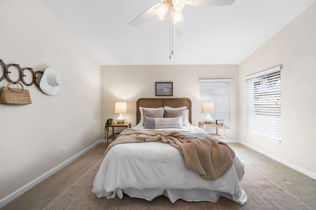 Manufactured In Park for sale at 998 38th Avenue, Santa Cruz CA featuring 2 beds and 2 baths