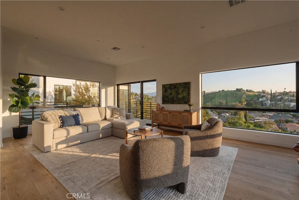 Residential for sale at 4050 Jennings Drive, Los Angeles CA featuring 4 beds and 4 baths
