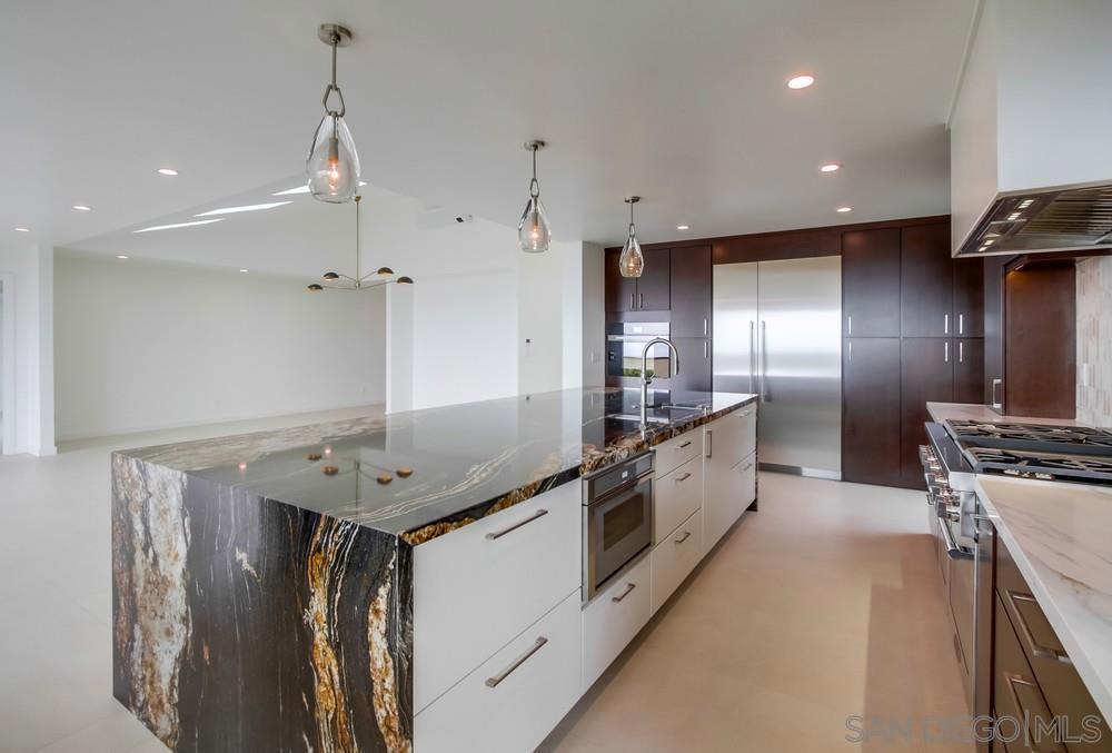 Residential Lease for rent at 14066 Crest Way, Del Mar CA featuring 4 beds and 3 baths