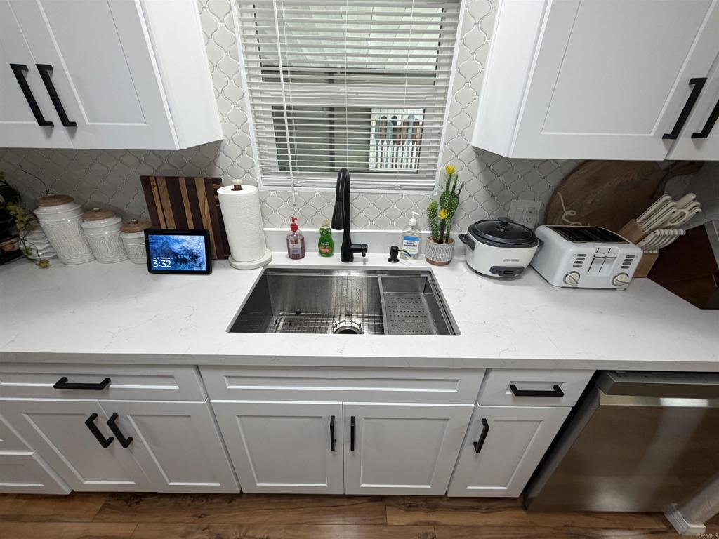 Manufactured In Park for sale at 8301 , Mission Mission Gorge Road 162, Santee CA featuring 2 beds and 2 baths