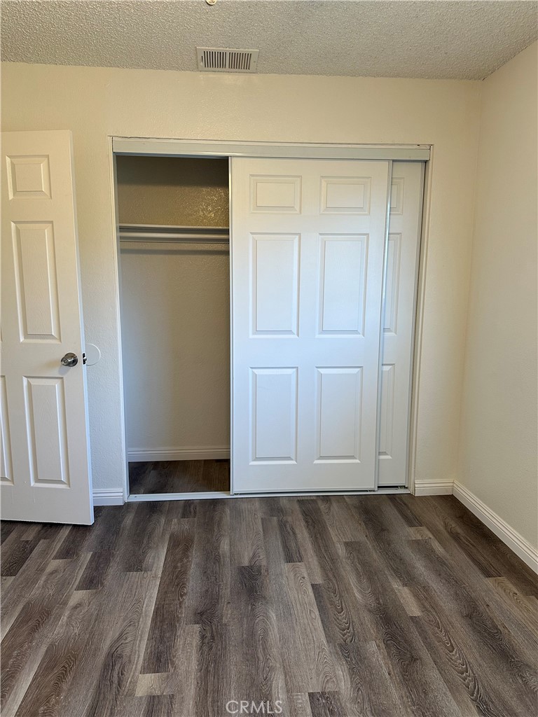 Residential Income for sale at 16476 Olive, Hesperia CA