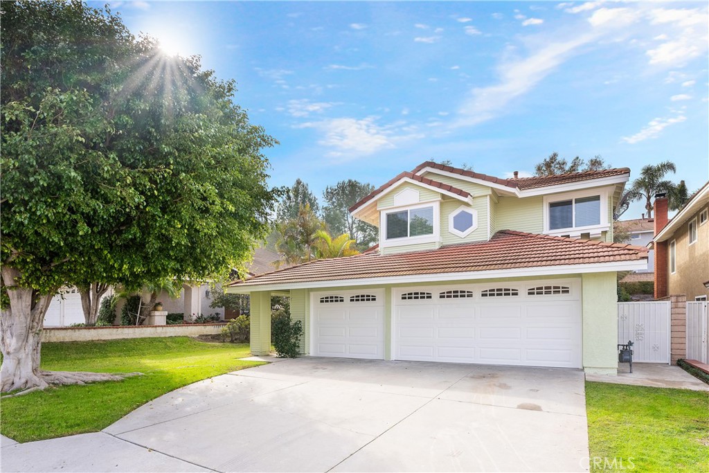 Residential Lease for rent at 307 Anise, Anaheim Hills CA featuring 3 beds and 3 baths