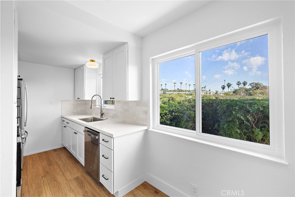 Residential Lease for rent at 213 Avenida Lobeiro A, San Clemente CA featuring 2 beds and 1 bath