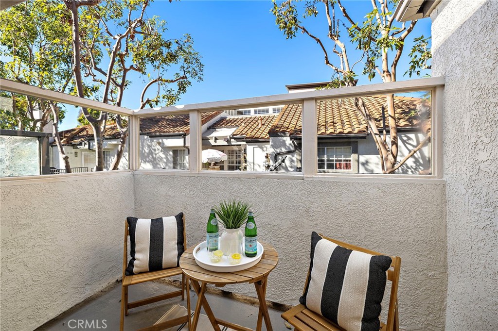 Residential for sale at 27191 Ryan, Laguna Niguel CA featuring 2 beds and 2 baths