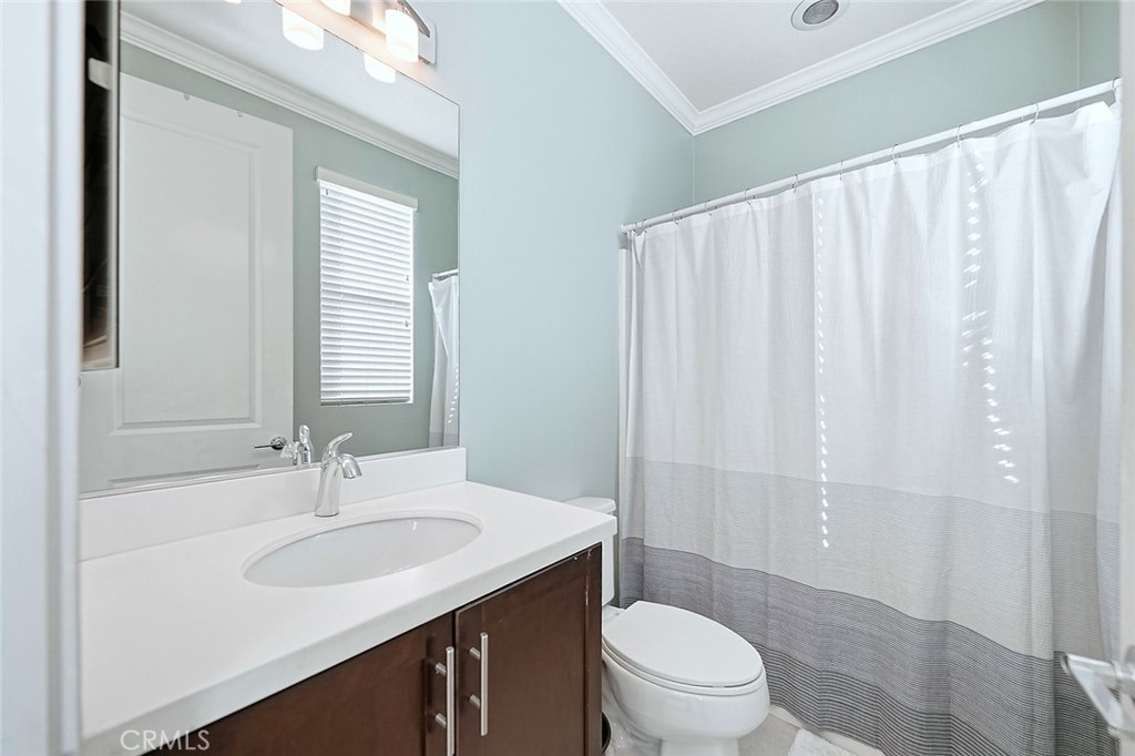 Residential for sale at 5740 Acacia, Lakewood CA featuring 2 beds and 4 baths