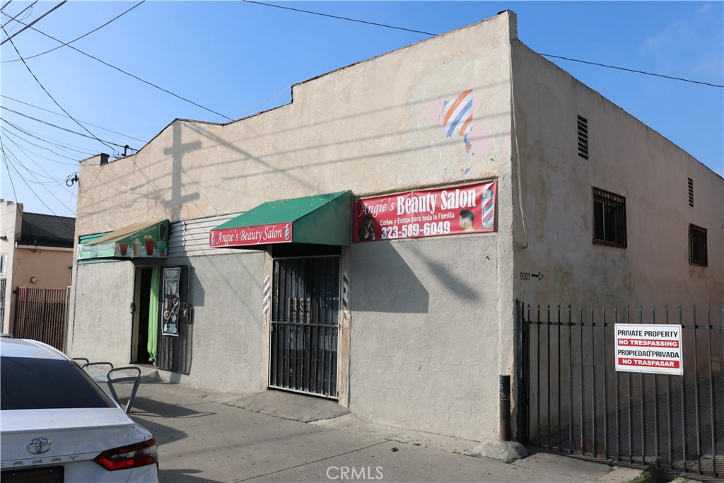 Residential Income for sale at 6007 Holmes, Los Angeles CA