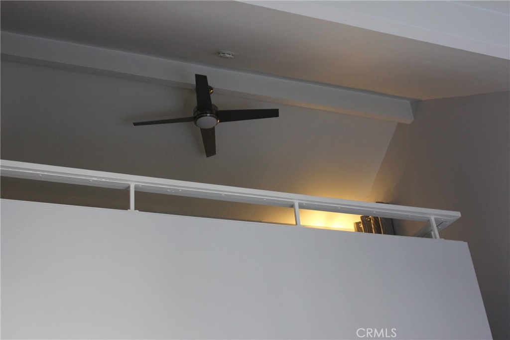 Residential Lease for rent at 103 Orange Blossom, Irvine CA featuring 1 bed and 1 bath