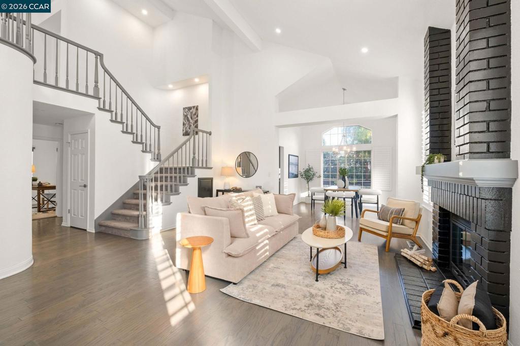 Residential for sale at 1304 Fountain Springs Cir, Danville CA featuring 4 beds and 3 baths