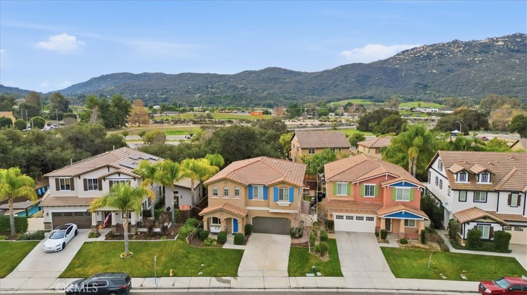 Residential for sale at 32623 Ritter Court, Temecula CA featuring 5 beds and 3 baths