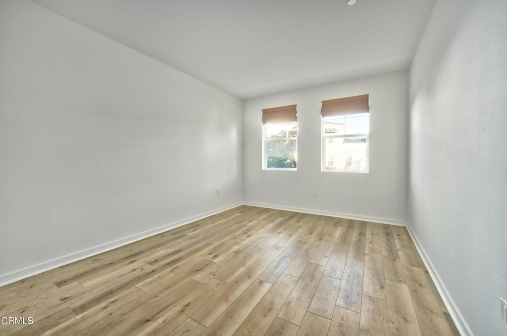 Residential Lease for rent at 505 Winchester Drive, Oxnard CA featuring 4 beds and 4 baths