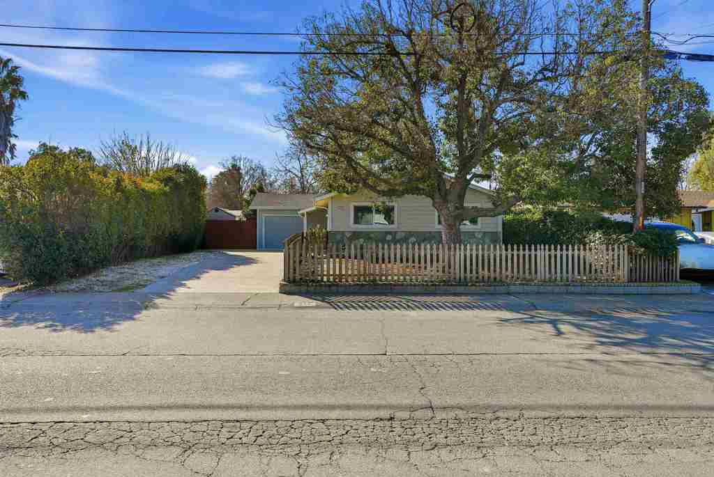 Residential for sale at 688 School St, Pittsburg CA featuring 3 beds and 2 baths