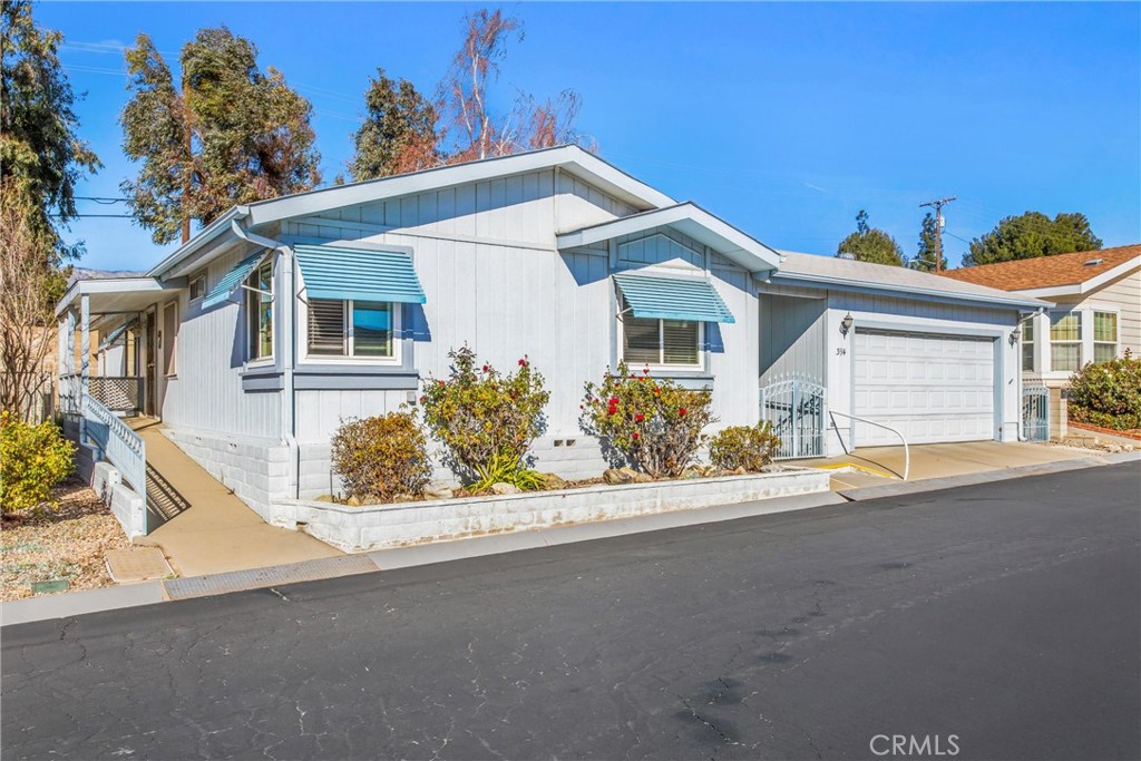 Manufactured In Park for sale at 3800 W Wilson St. 394, Banning CA featuring 3 beds and 2 baths
