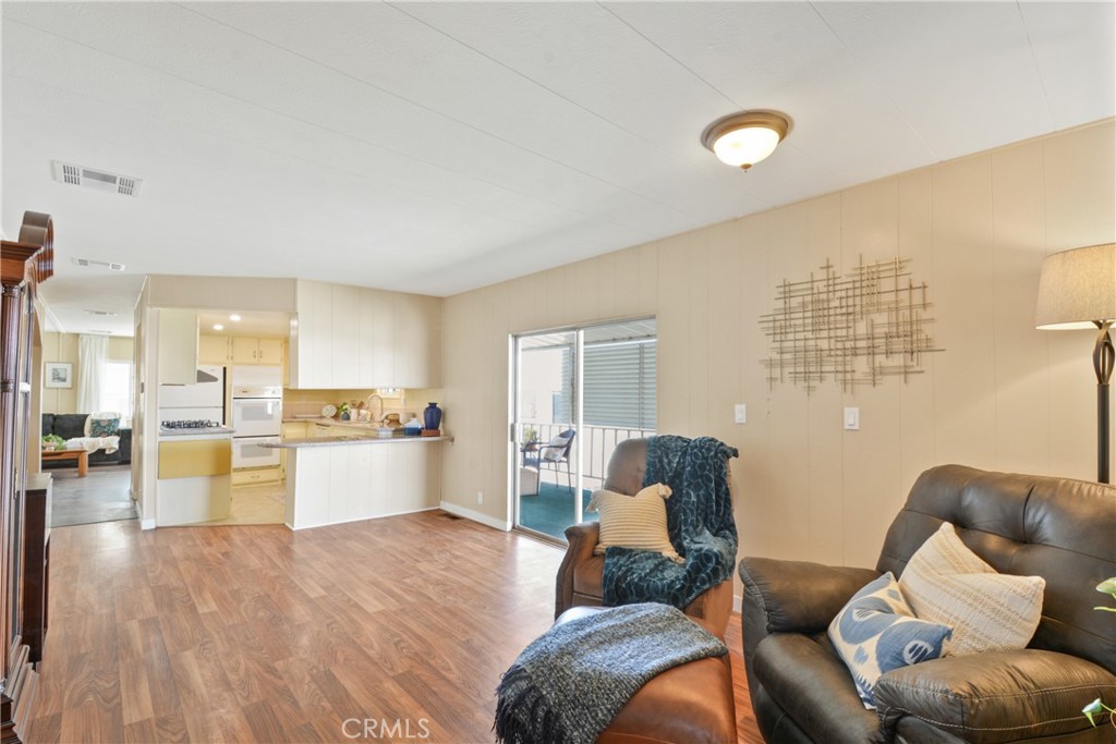 Manufactured In Park for sale at 11250 Beach Boulevard 100, Stanton CA featuring 2 beds and 2 baths