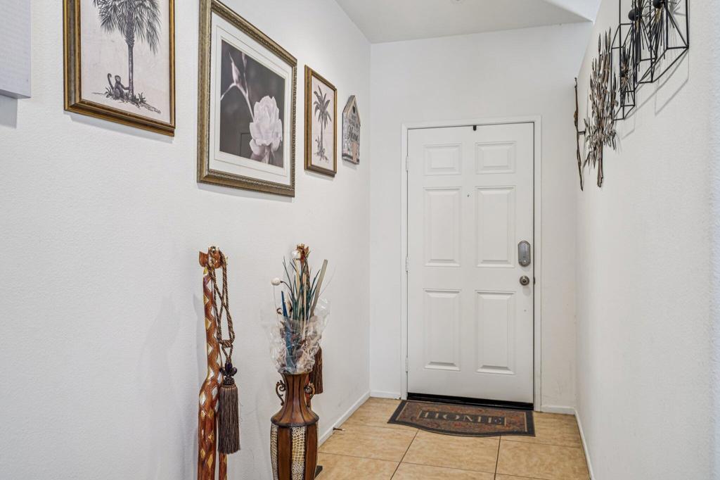 Residential for sale at 1222 Palmas, Palm Springs CA featuring 3 beds and 3 baths