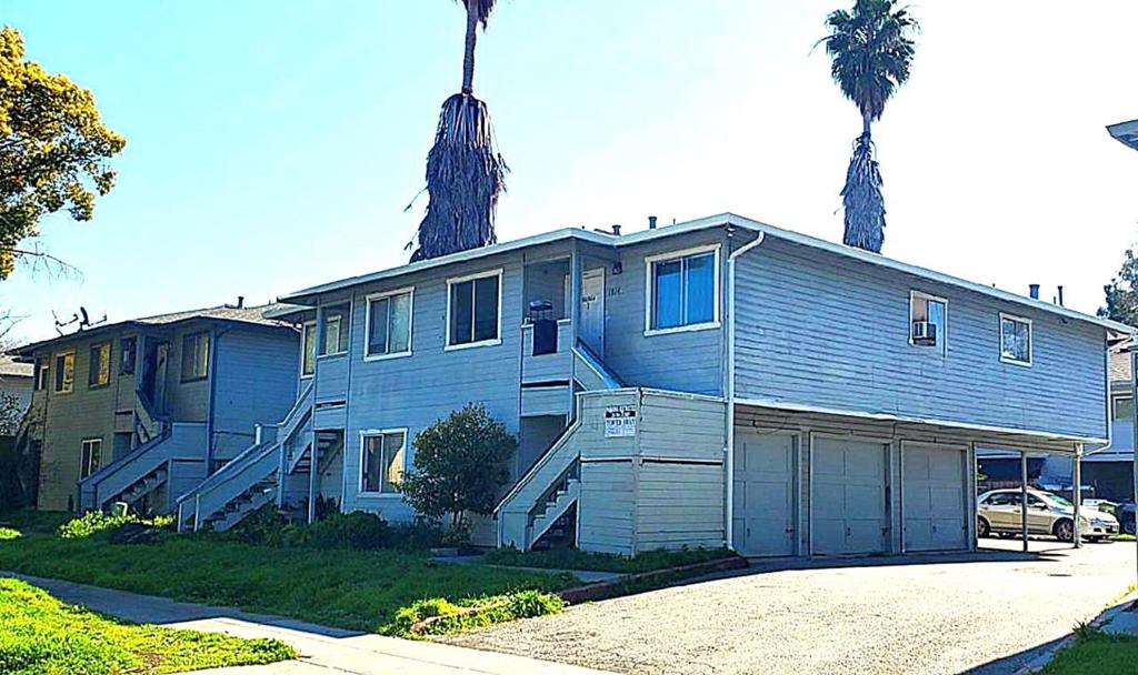 Residential Lease for rent at 1816 Luby Drive, San Jose, Santa Clara County CA featuring 2 beds and 1 bath