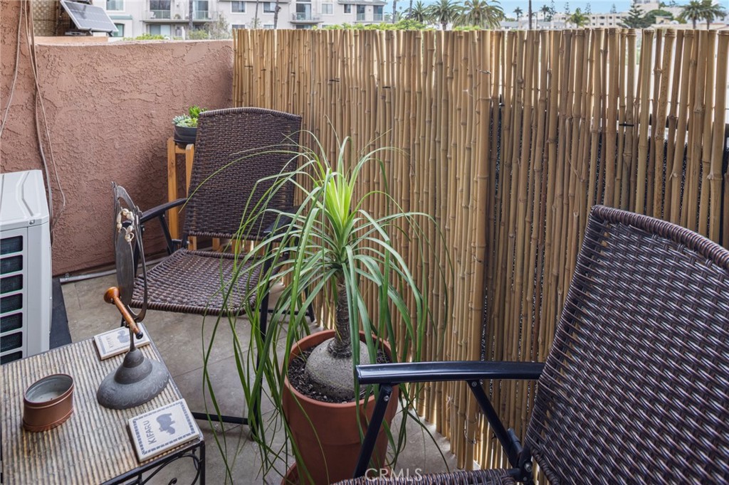 Residential for sale at 460 Golden Avenue 434, Long Beach CA featuring 1 bed and 1 bath