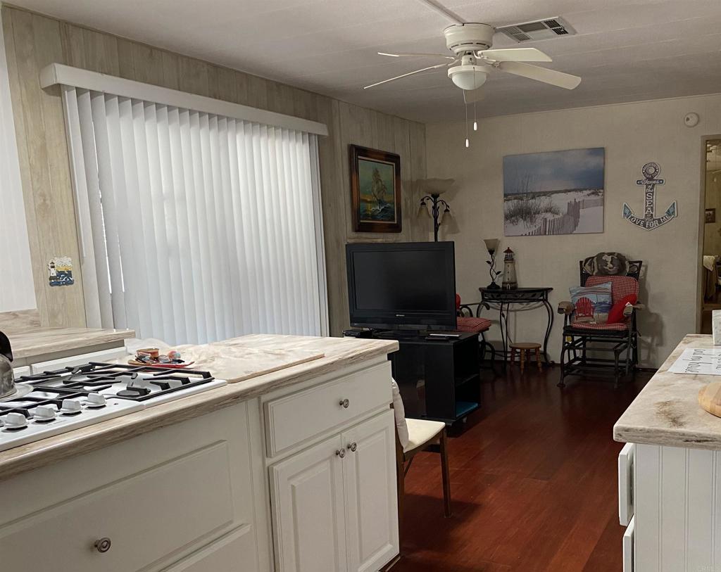 Manufactured In Park for sale at 200 N EL Camino Real 356, Oceanside CA featuring 2 beds and 2 baths