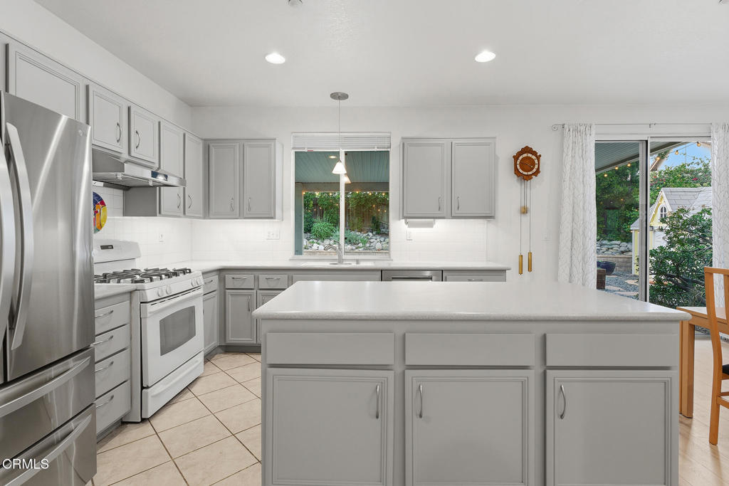 Residential for sale at 15137 Trail View Court, Los Angeles CA featuring 3 beds and 3 baths