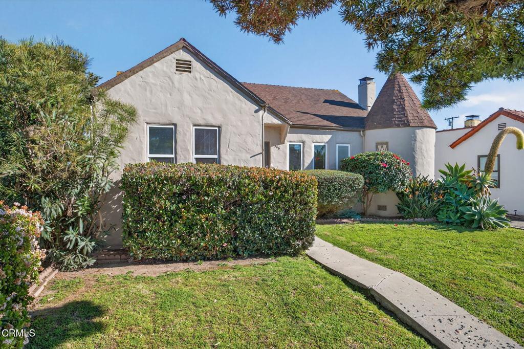 Residential for sale at 386 Howard Street, Ventura CA featuring 2 beds and 1 bath