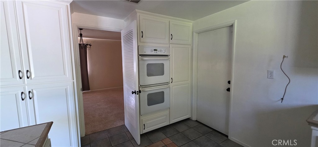 Residential Lease for rent at 129 Sunridge, Redlands CA featuring 3 beds and 2 baths
