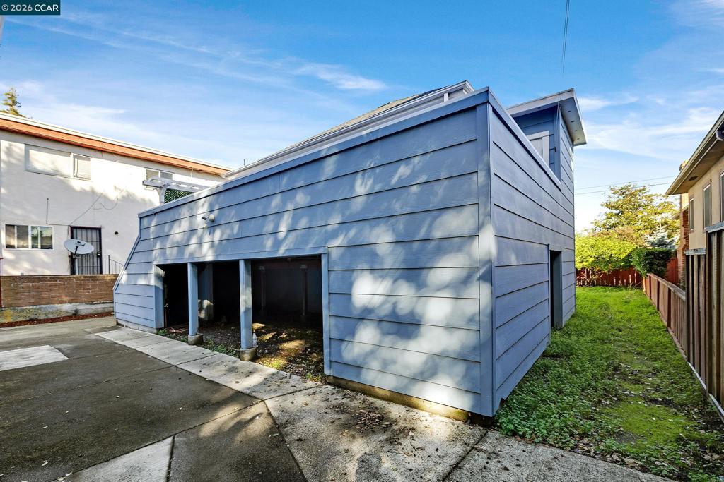 Residential Income for sale at 610 Quinan St, Pinole CA