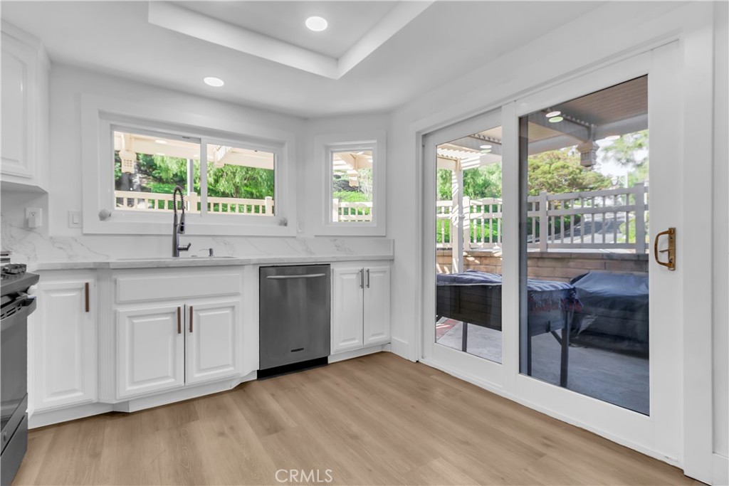 Residential for sale at 5931 Rocking Horse Way 15, Orange CA featuring 3 beds and 3 baths