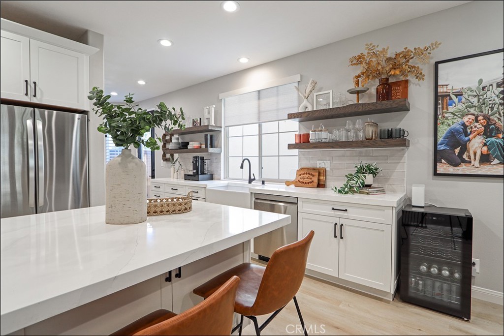 Residential for sale at 15 Picket, Aliso Viejo CA featuring 4 beds and 3 baths