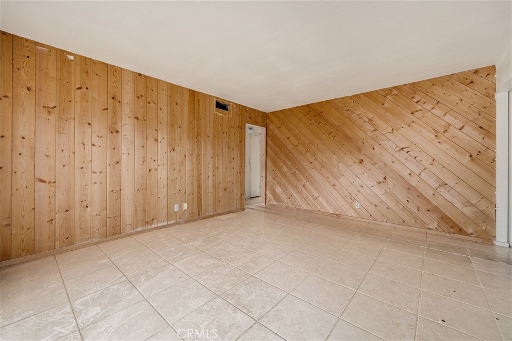 Residential for sale at 1326 S Marine, Santa Ana CA featuring 3 beds and 2 baths