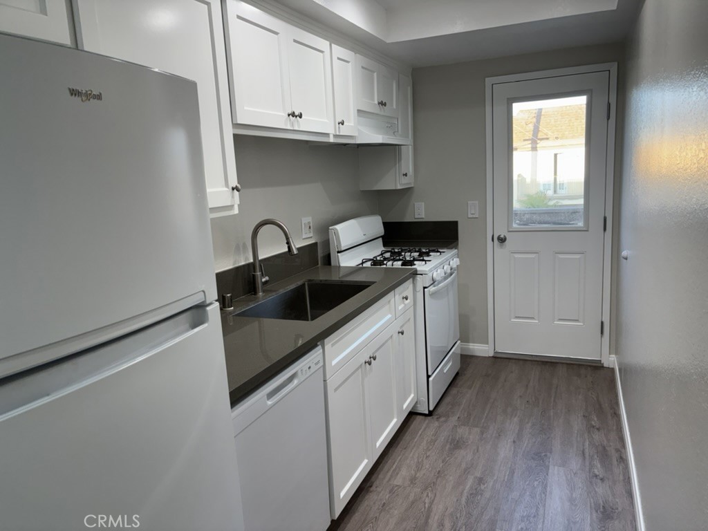 Residential Lease for rent at 16971 Hoskins 2, Huntington Beach CA featuring 1 bed and 1 bath