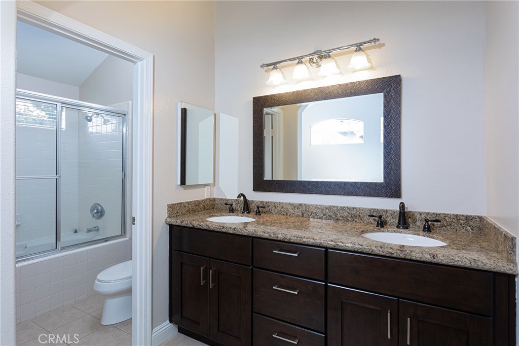 Residential Lease for rent at 171 Matisse Circle 77, Aliso Viejo CA featuring 3 beds and 3 baths