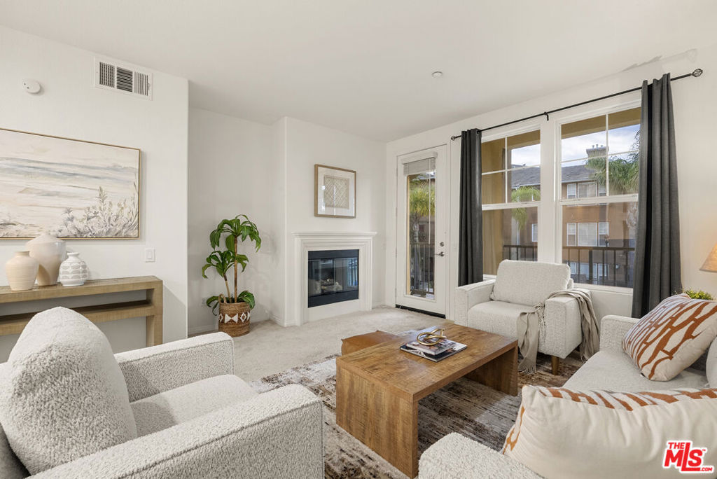 Residential for sale at 1708 Tanager Street 1-202, Ventura CA featuring 2 beds and 2 baths