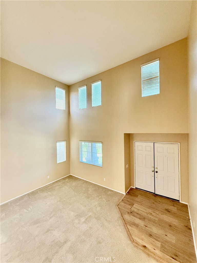 Residential Lease for rent at 29064 Azara, Murrieta CA featuring 4 beds and 3 baths