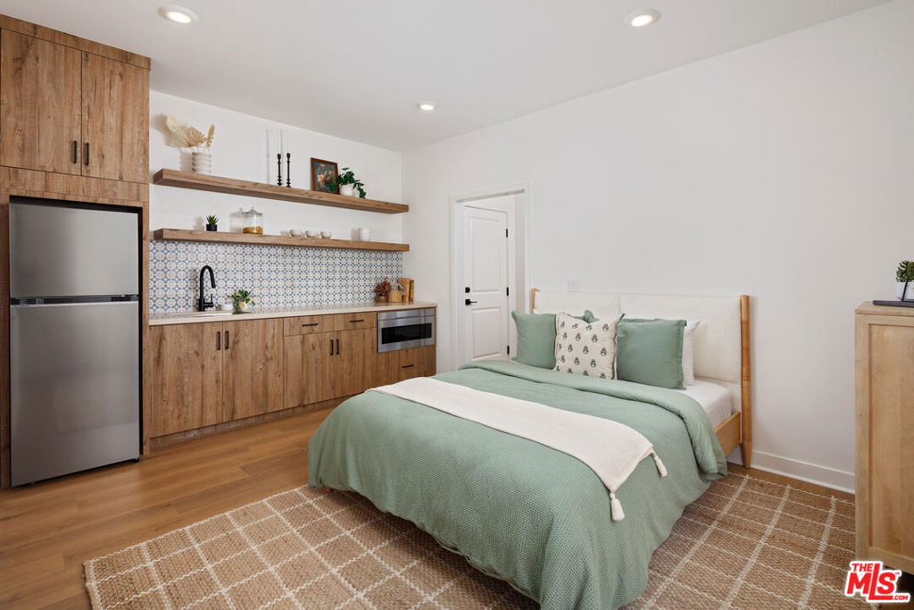 Residential for sale at 1681 Coral Sea Lane, Los Angeles CA featuring 4 beds and 4 baths